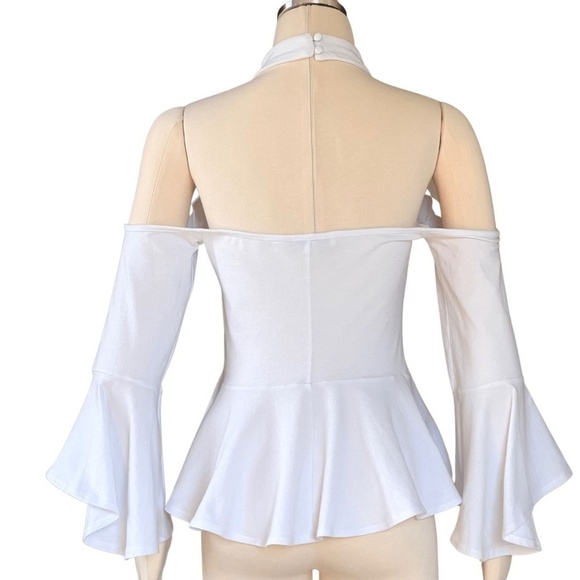 NWOT Boston Proper Women's Cold Shoulder Keyhole Peplum White Top Size Small - Picture 2 of 8